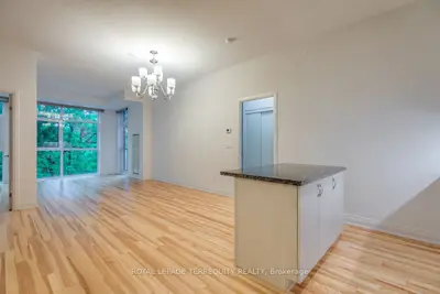8763 Bayview Avenue 230, Richmond Hill, On L4b 3v1