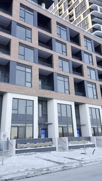 Condo Apartment in Markham