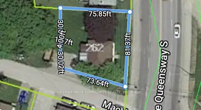 262 The Queensway Road S, Georgina, On L4p 2b1