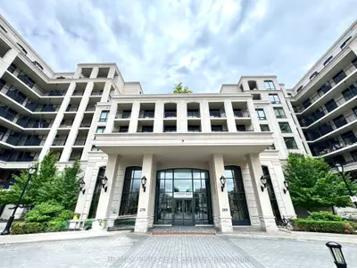 Condo Apartment in Markham