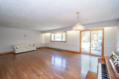 43 Church Street S, New Tecumseth, On L9r 1g9