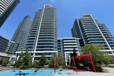 Condo Apartment in Markham