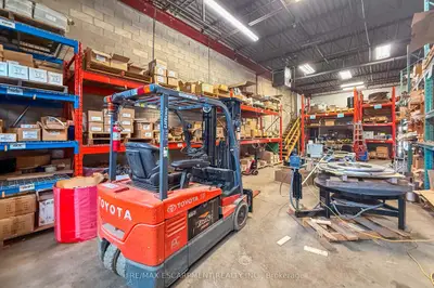 8540 Keele Street 4 & 12, Vaughan, On L4k 2n2