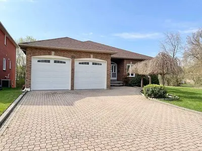 Detached in Richmond Hill