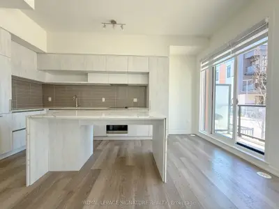 Condo Townhouse in Richmond Hill