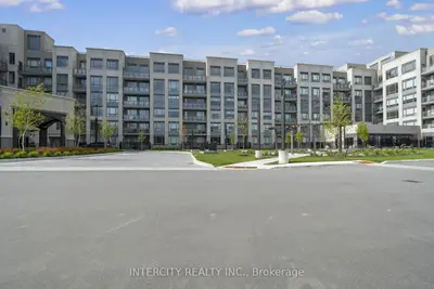 2075 King Road 230, King, On L7b 0r6
