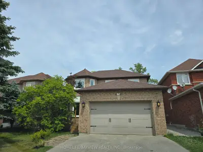 Detached in Richmond Hill
