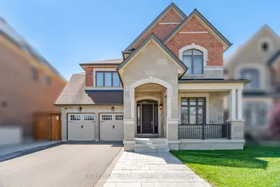 Detached in Vaughan