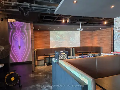 550 Highway 7 E 281-283, Richmond Hill, On L4b 3z4