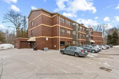 166 Olive Street 105, East Gwillimbury, On L9n 1m9