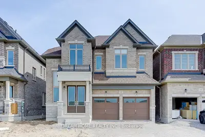 Detached in Richmond Hill