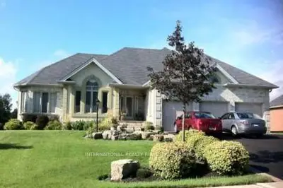 Detached in East Gwillimbury
