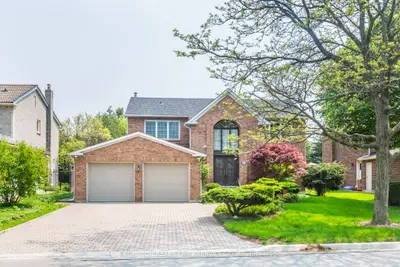 Detached in Markham