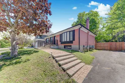 25 George Street, New Tecumseth, On L9r 1m7