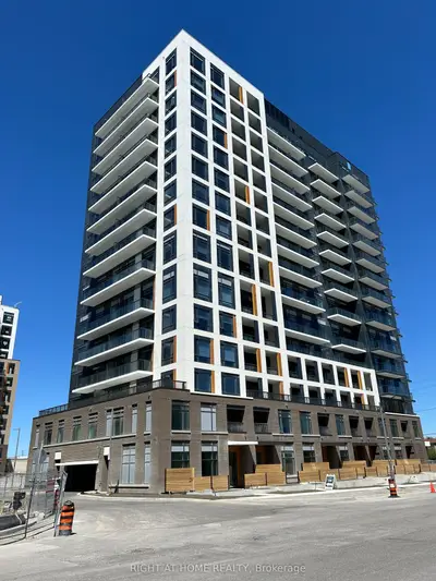 Condo Apartment in Vaughan