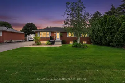 Detached in New Tecumseth