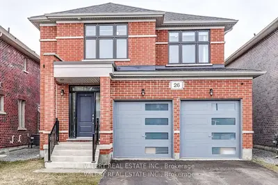 26 Sam Battaglia Crescent, Georgina, On L0e 1r0
