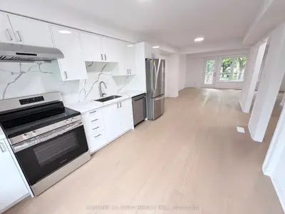 11 Plaisance Road 5, Richmond Hill, On L4c 5h1