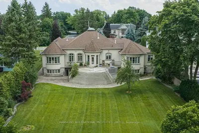 12 Denham Drive, Richmond Hill, On L4c 6j1