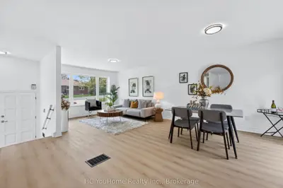 230 East Street, East Gwillimbury, On L9n 1k8