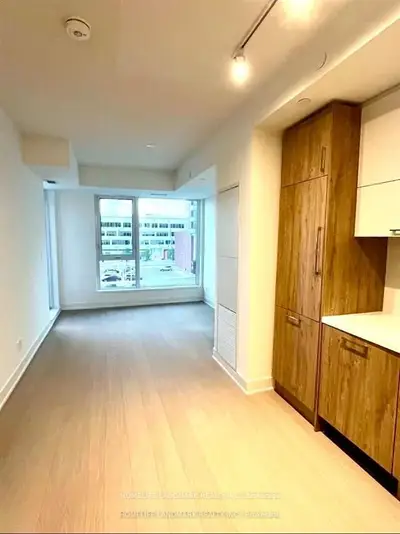 Condo Apartment in Markham
