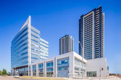 Condo Apartment in Vaughan