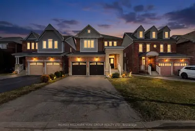Detached in Bradford West Gwillimbury