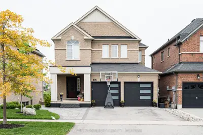 Detached in Bradford West Gwillimbury