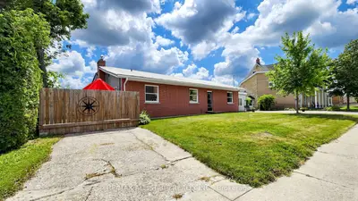 43 Toronto Street N, Uxbridge, On L9p 1e6