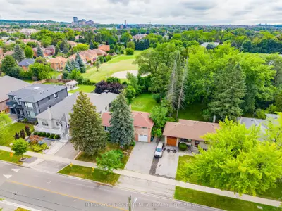 35 Netherford Road, Vaughan, On L6a 1c7