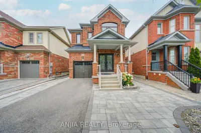Detached in Whitchurch-Stouffville