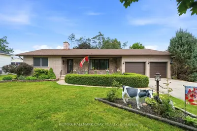 14 Douglas Drive, New Tecumseth, On L9r 1j9