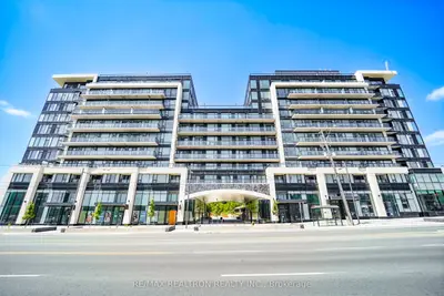 Condo Apartment in Vaughan