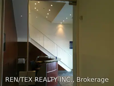 85 Corstate Avenue 304, Vaughan, On L4k 4v9