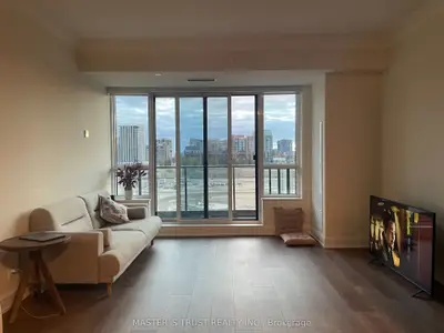 Co-op Apartment in Markham