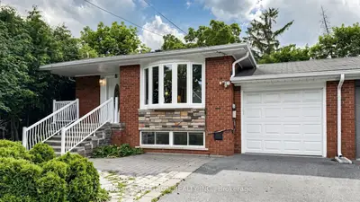 6 Albert Street, Markham, On L3p 2t2