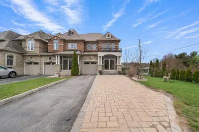 7 Gamble Glen Crescent, Richmond Hill, On L4s 2t3