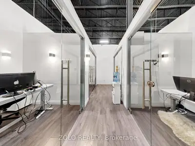 7250 Keele Street D (350), Vaughan, On L4k 1z8