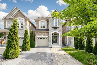 Detached in Vaughan