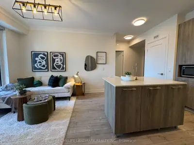 Condo Apartment in Markham