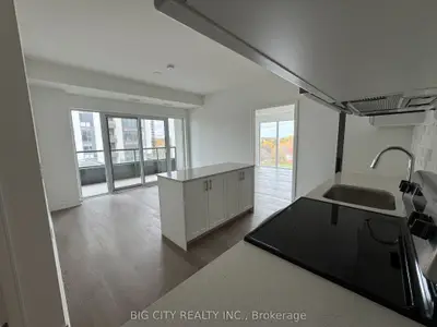 Condo Apartment in Newmarket