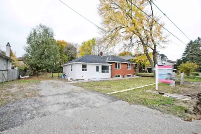 Detached in Markham