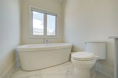 Detached in Richmond Hill