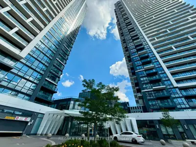 Condo Apartment in Markham