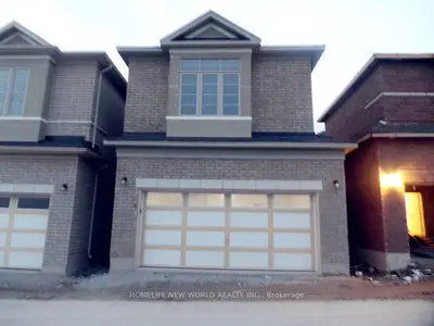 Detached in East Gwillimbury