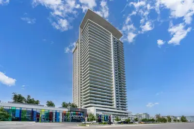 Condo Apartment in Markham