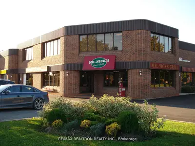 16 Spinnaker Way S 17, Vaughan, On L4k 2t8