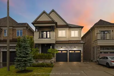 Detached in Richmond Hill