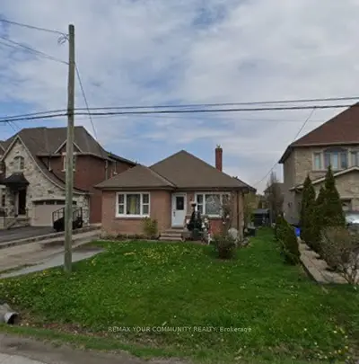 68 Elm Grove Avenue, Richmond Hill, On L4e 2w8