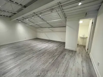 170 Torbay Road 6, Markham, On L3r 1g6